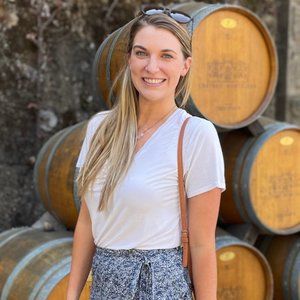 Meet your Posher, Becca